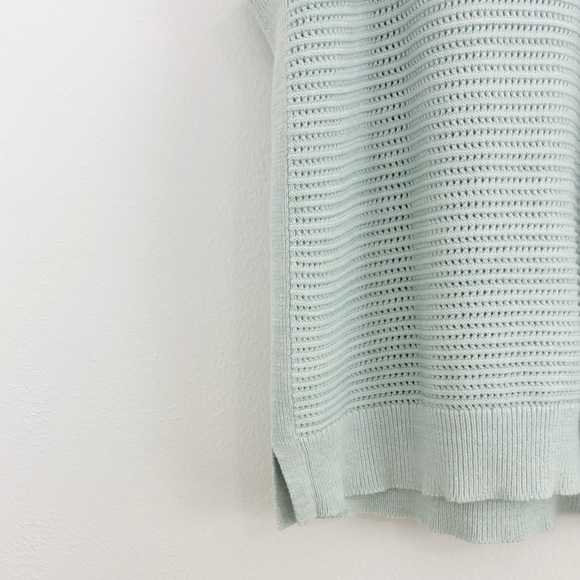 Ann Taylor Light Green Sleeveless Sweater - Picture 5 of 15